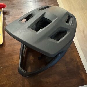 SPECIALIZED Matte Black Full-Face Gambit Mountain Biking Helmet